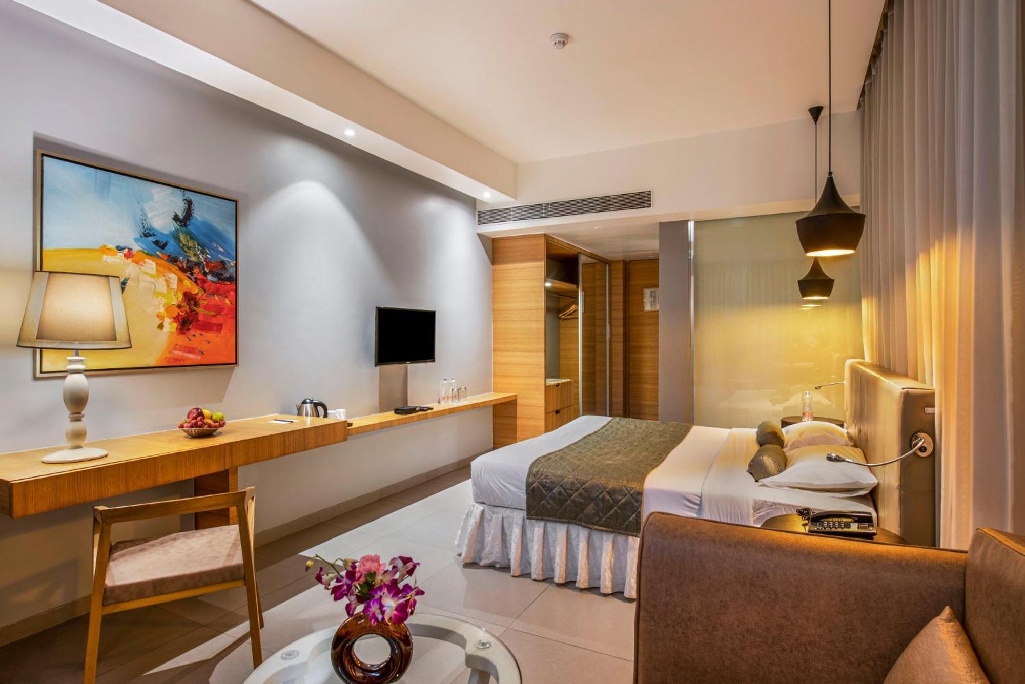 Hotel Satkar Grande Thane Exterior photo